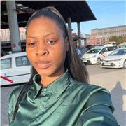 Soy una persona comprometida y apasionada por enseñar, adaptando mis clases a las necesidades y contextos de mis estudiantes.